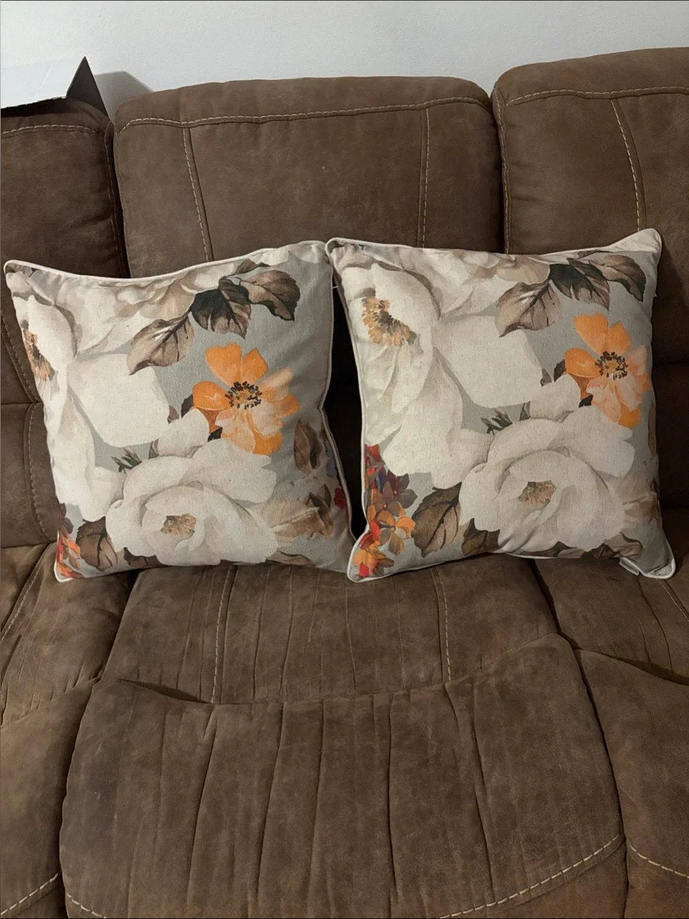 Floral Botanical Accent Pillow in Cream and Orange
